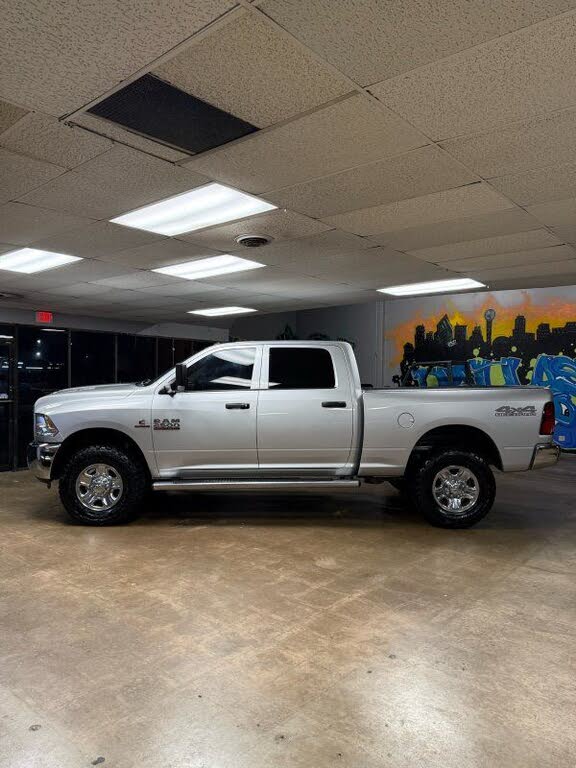 2018 RAM 2500 Tradesman Crew Cab 4WD