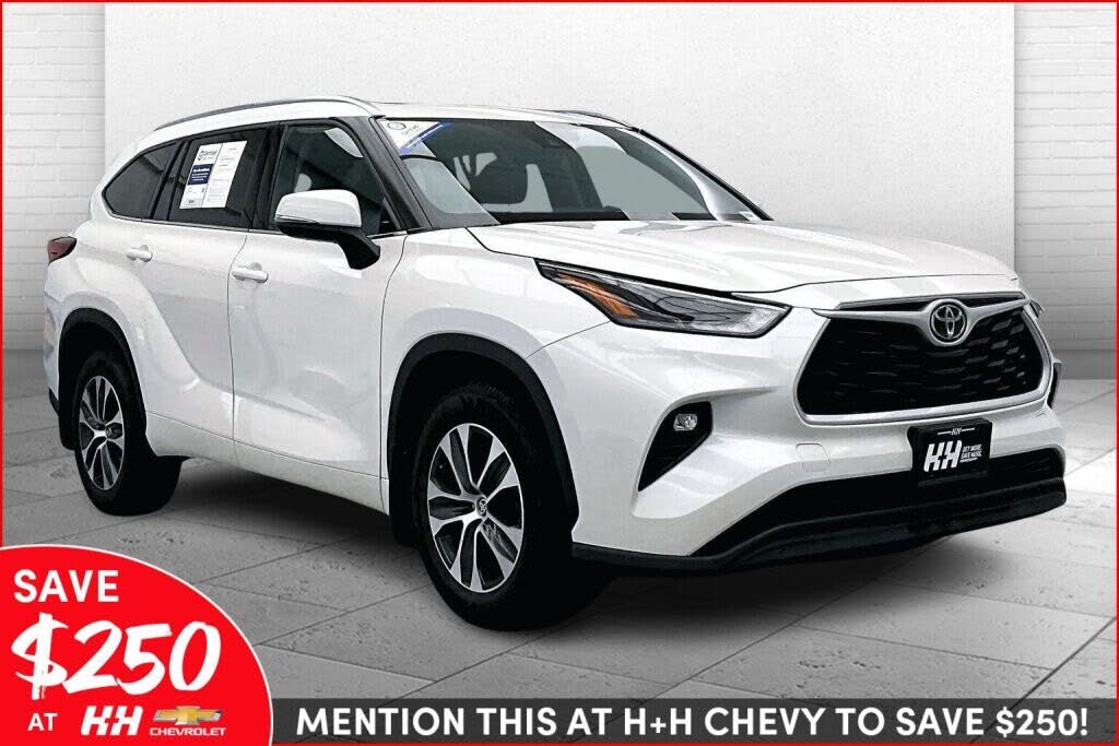 2021 Toyota Highlander XLE AWD