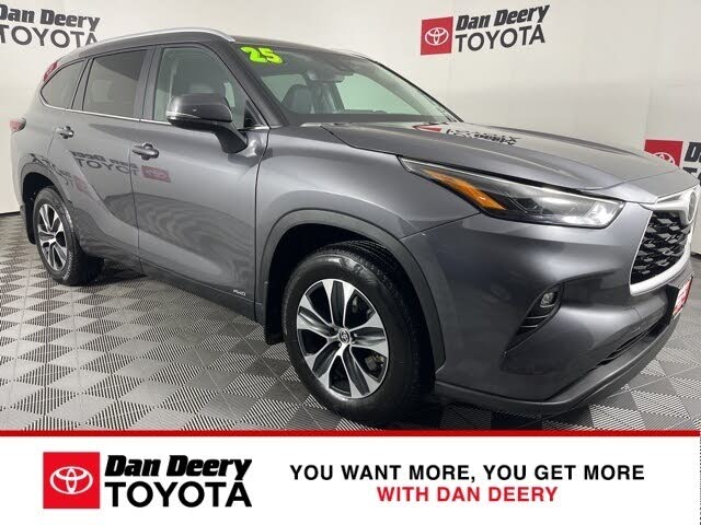 2025 Toyota Highlander Hybrid XLE AWD