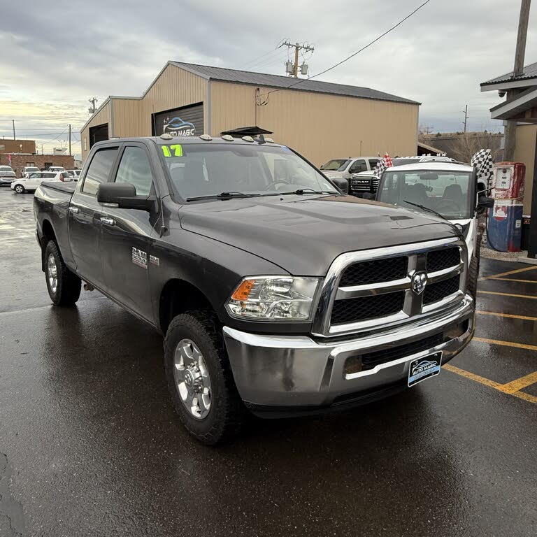 2017 RAM 2500 SLT Crew Cab 4WD