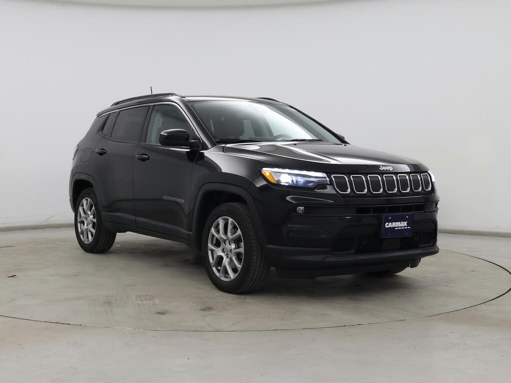 2022 Jeep Compass Latitude Lux 4WD