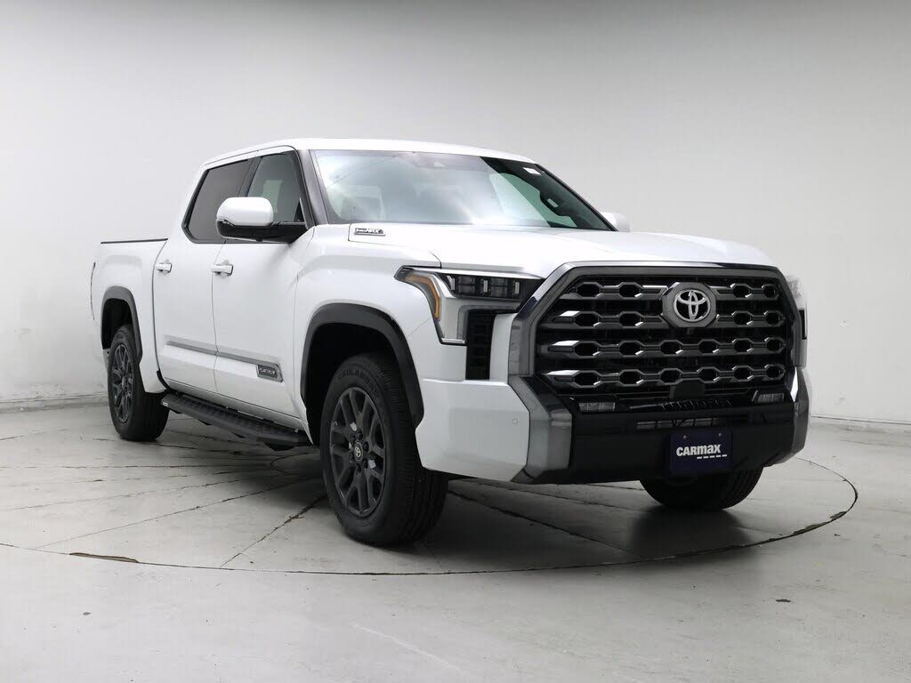 2025 Toyota Tundra Hybrid Platinum HV CrewMax Cab 4WD