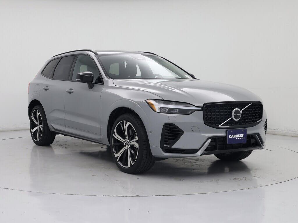 2025 Volvo XC60 Recharge T8 Ultra Dark Theme eAWD