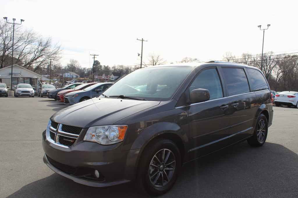 2017 Dodge Grand Caravan SXT FWD