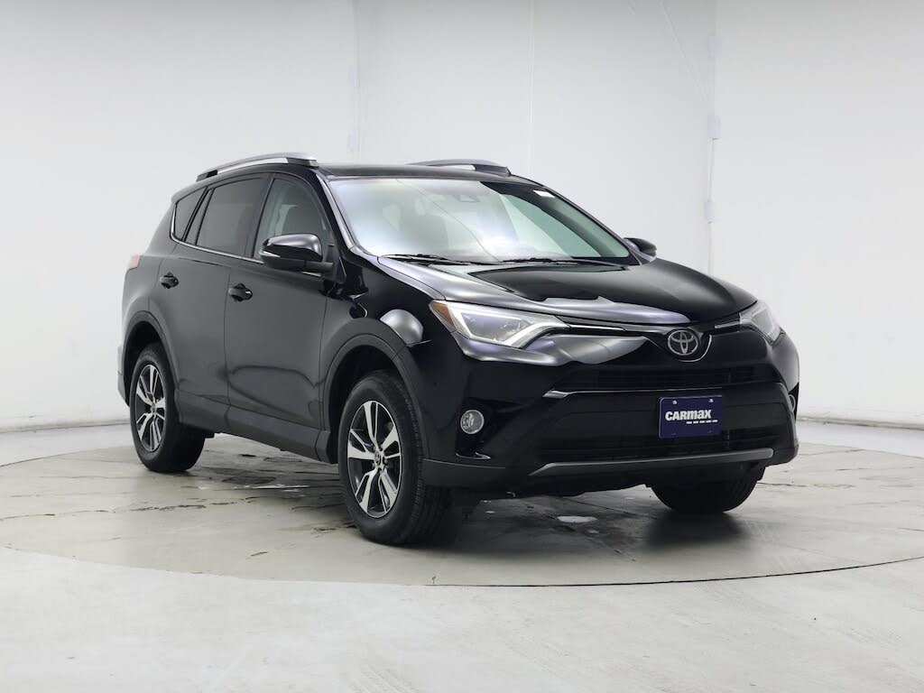 2017 Toyota RAV4 XLE AWD