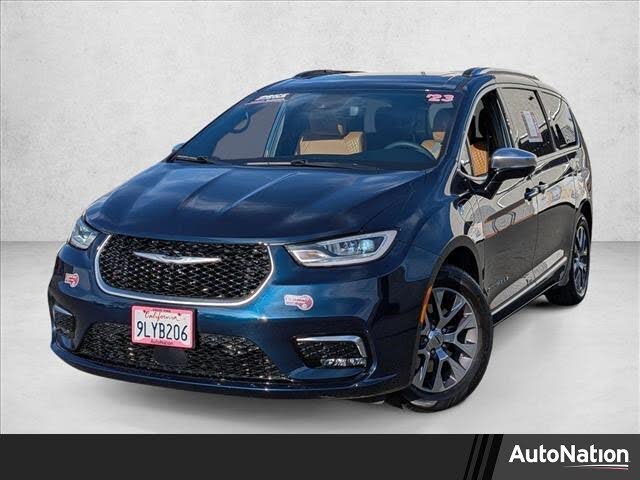 2023 Chrysler Pacifica Hybrid Pinnacle FWD
