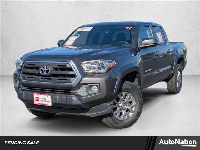 2017 Toyota Tacoma SR5 V6 Double Cab RWD
