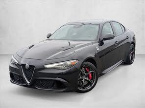 Alfa Romeo Giulia Quadrifoglio RWD