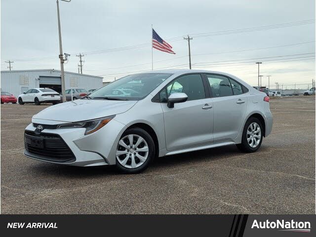2024 Toyota Corolla LE FWD