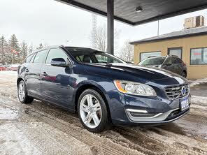 Volvo V60 T5 Premier Plus AWD