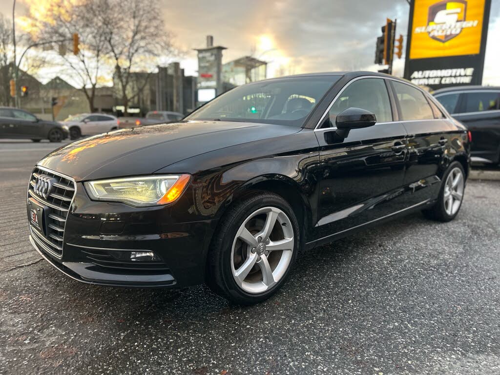 Audi A3 2.0T quattro Komfort Sedan AWD 2016
