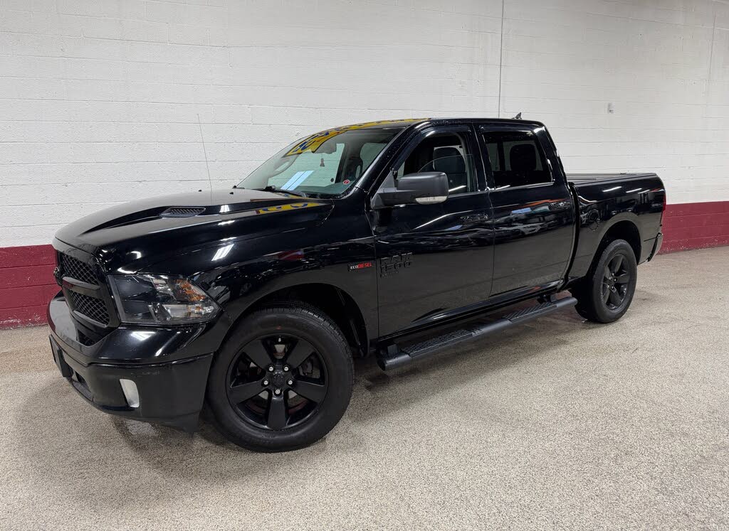 2019 RAM 1500 Classic SLT Crew Cab 4WD