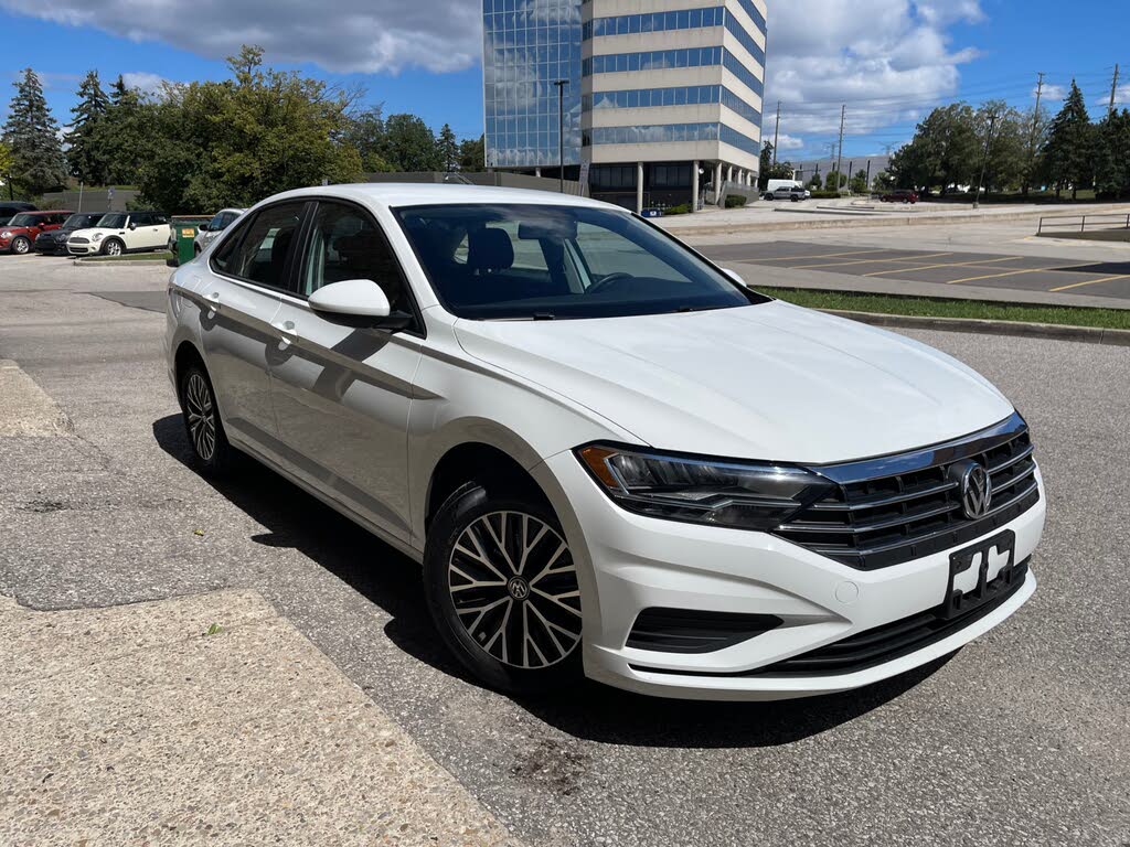Volkswagen Jetta SE FWD 2021