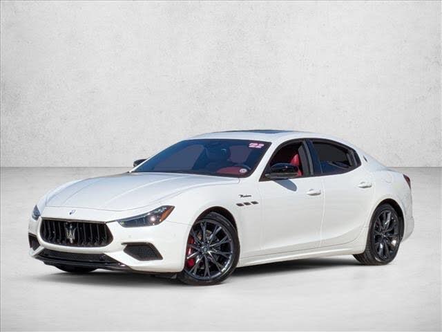 2022 Maserati Ghibli Modena RWD