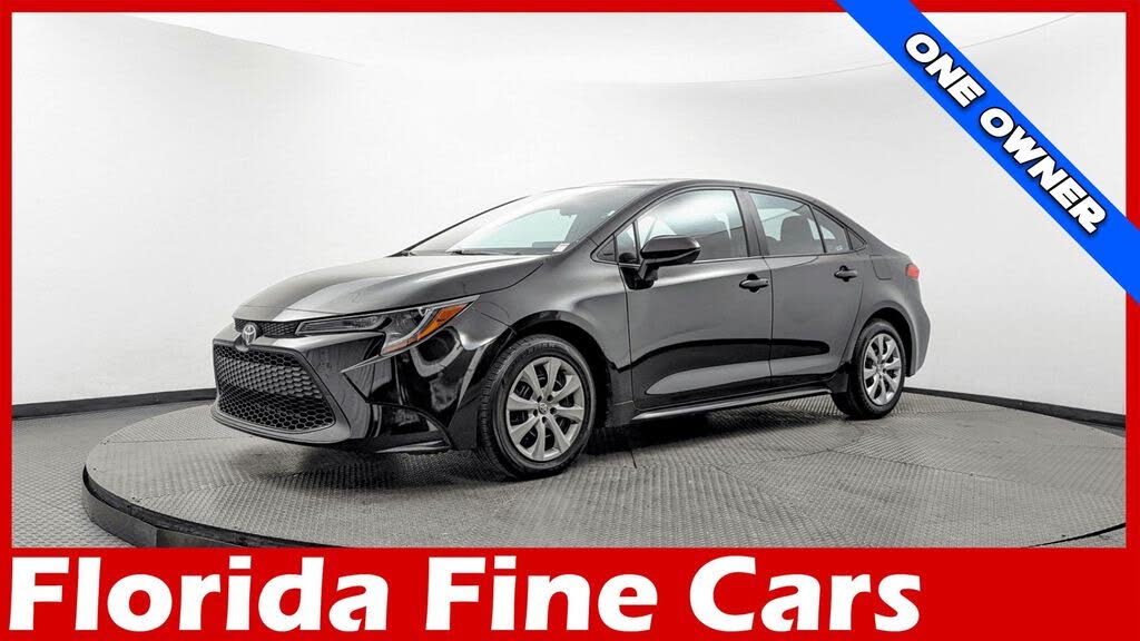 2022 Toyota Corolla LE FWD