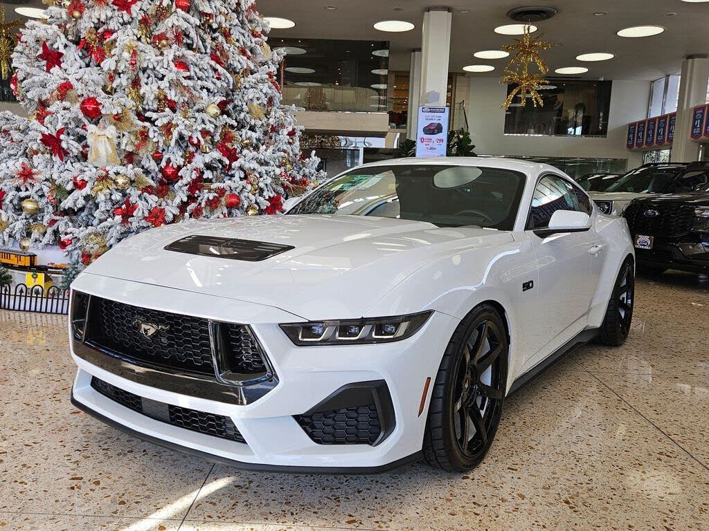 2024 Ford Mustang GT Fastback RWD