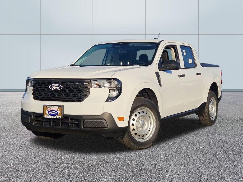 2026 Ford Maverick XL SuperCrew AWD