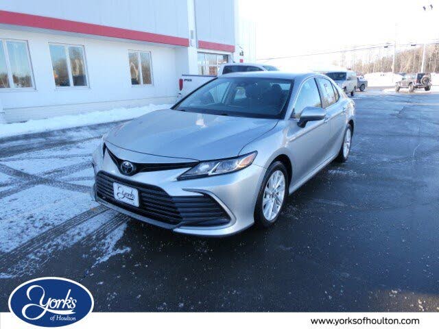 2024 Toyota Camry LE AWD