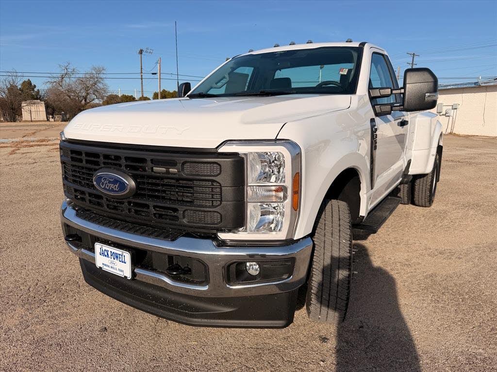 2026 Ford F-350 Super Duty XL Regular LB DRW 4WD