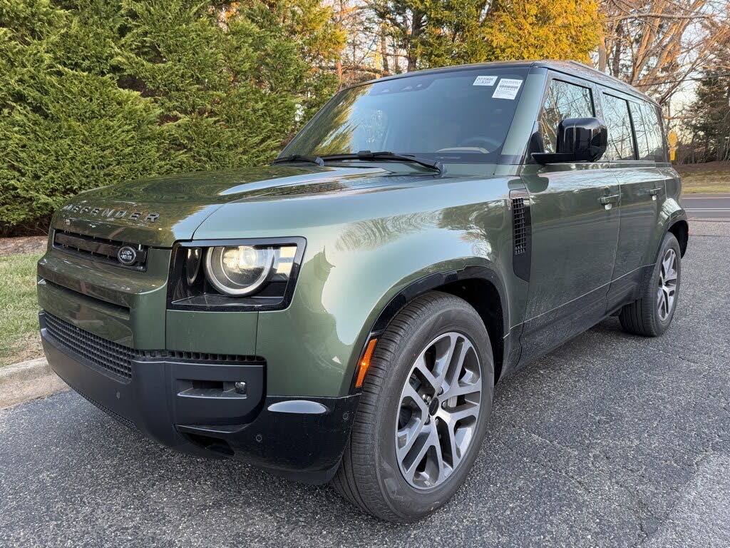 2026 Land Rover Defender 110 P400 X-Dynamic SE AWD