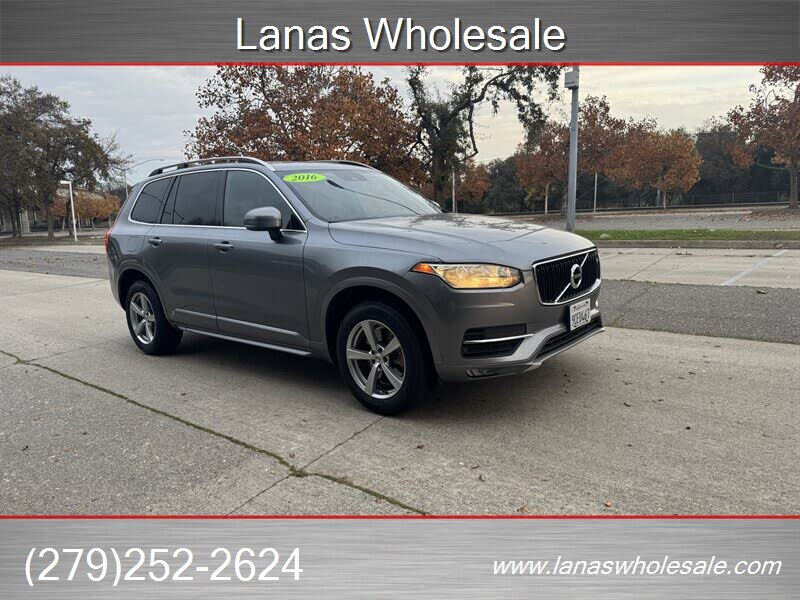 2016 Volvo XC90 T5 Momentum AWD