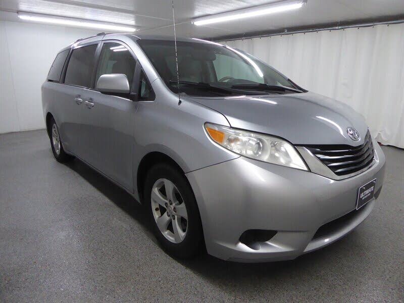 2011 Toyota Sienna 7-Passenger V6 FWD