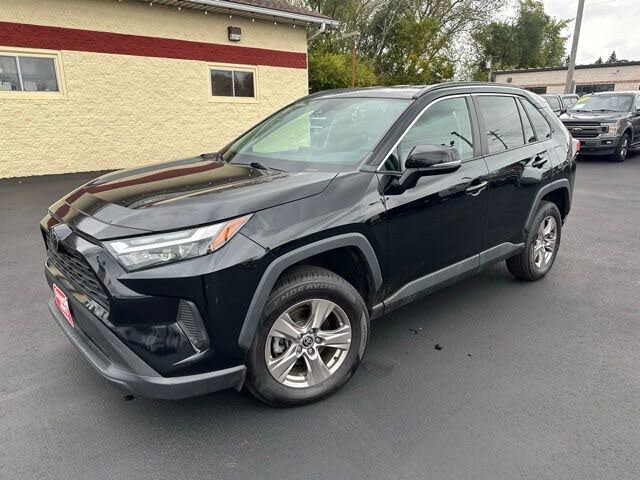 2022 Toyota RAV4 XLE AWD