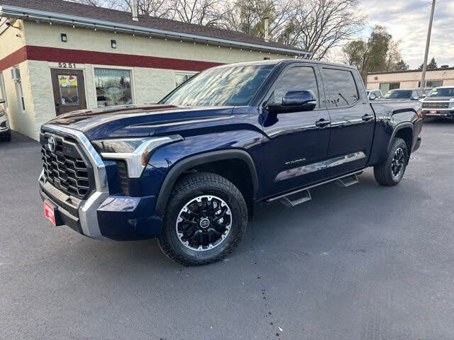 2022 Toyota Tundra SR5 CrewMax Cab LB 4WD