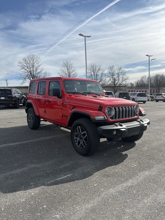 2025 Jeep Wrangler Sahara 4-Door 4WD