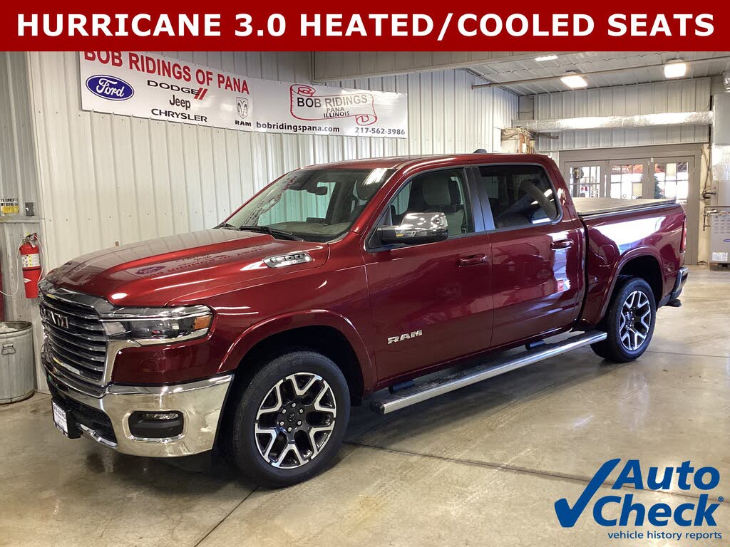 2025 RAM 1500 Laramie Crew Cab 4WD