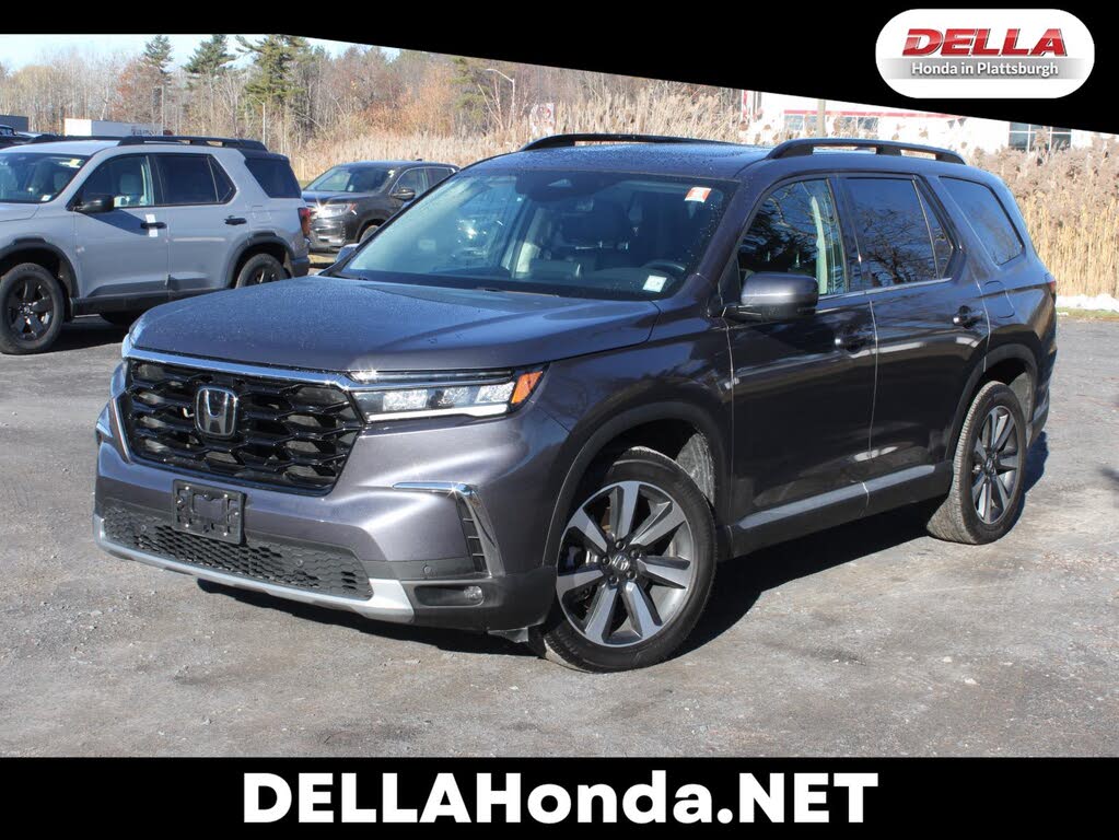 2025 Honda Pilot Touring AWD
