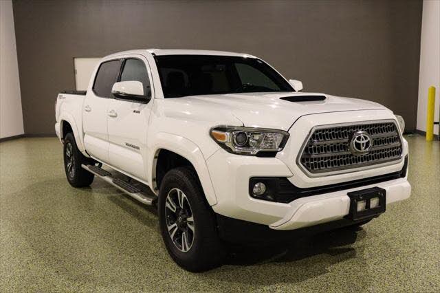 2017 Toyota Tacoma TRD Sport V6 Double Cab RWD