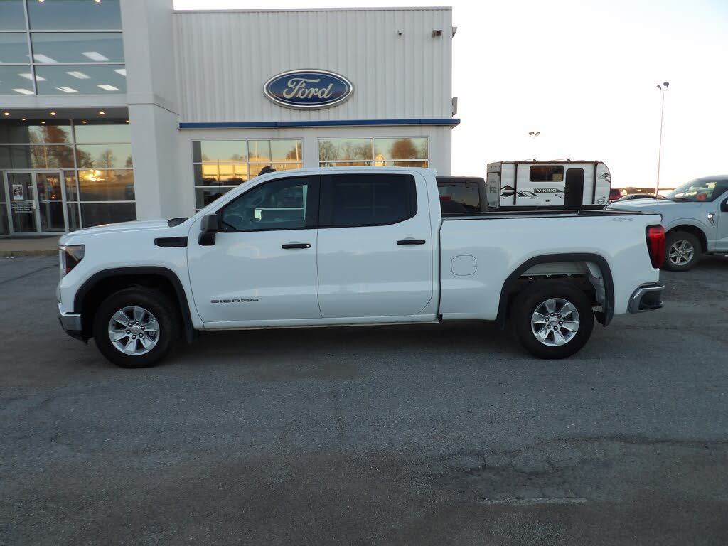2025 GMC Sierra 1500 Pro Crew Cab 4WD