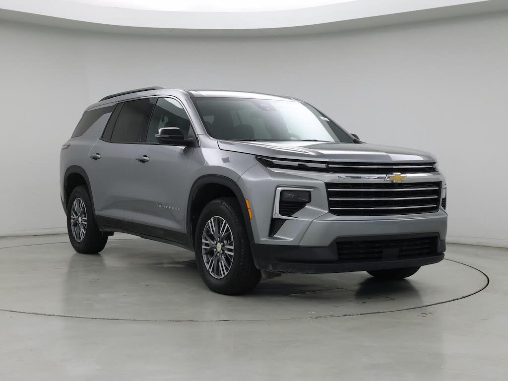 2025 Chevrolet Traverse LT FWD