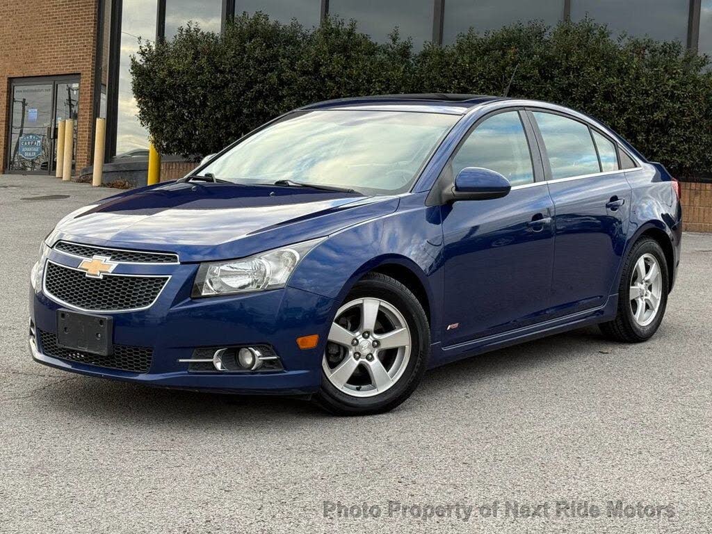2012 Chevrolet Cruze 1LT Sedan FWD