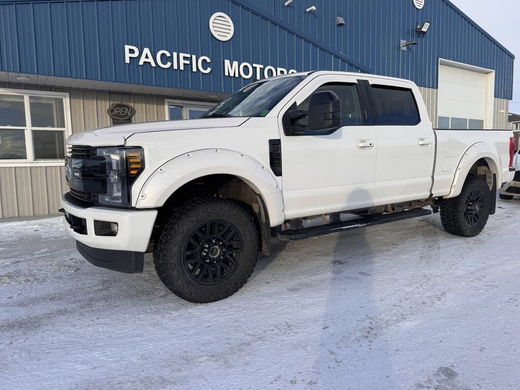 2019 Ford F-350 Super Duty Lariat Crew Cab 4WD