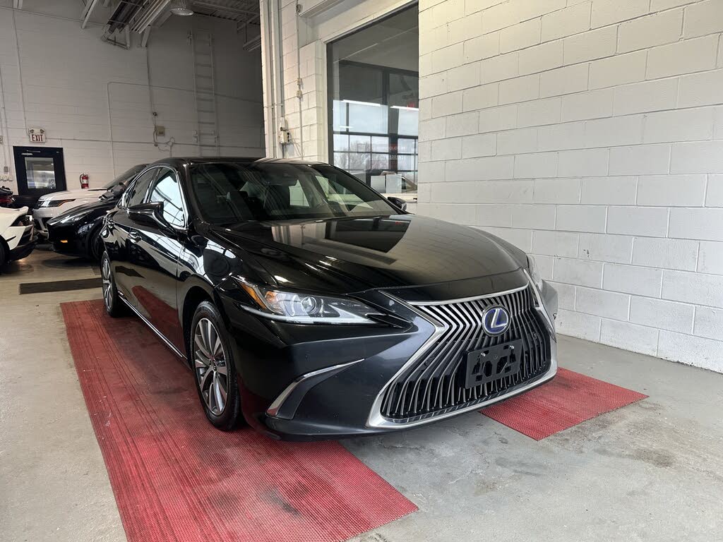 2020 Lexus ES Hybrid
