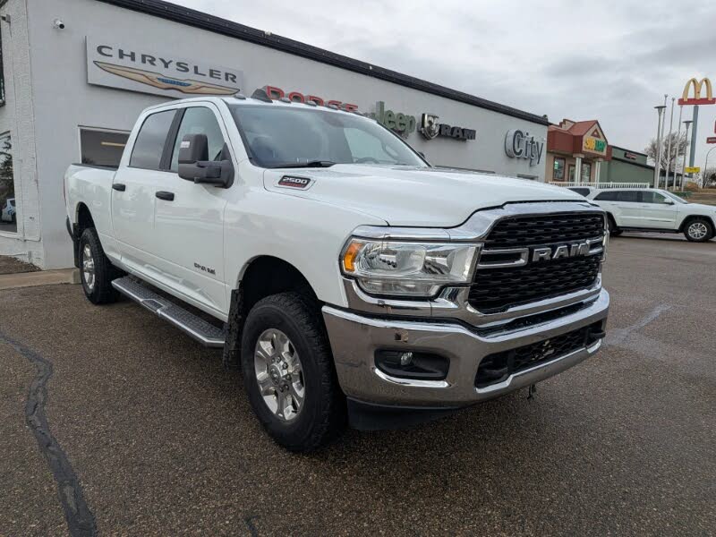 2023 RAM 2500 Big Horn Crew Cab 4WD
