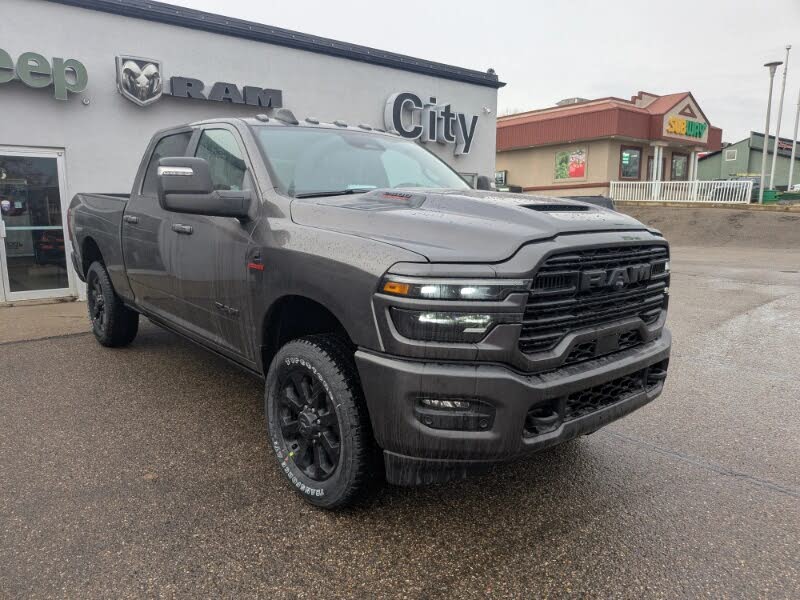 2026 RAM 2500 Laramie Crew Cab 4WD