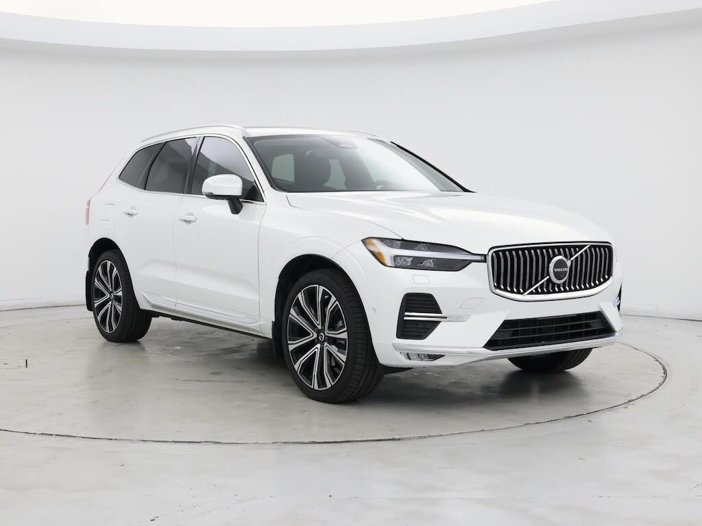 2023 Volvo XC60 B5 Ultimate Bright Theme FWD