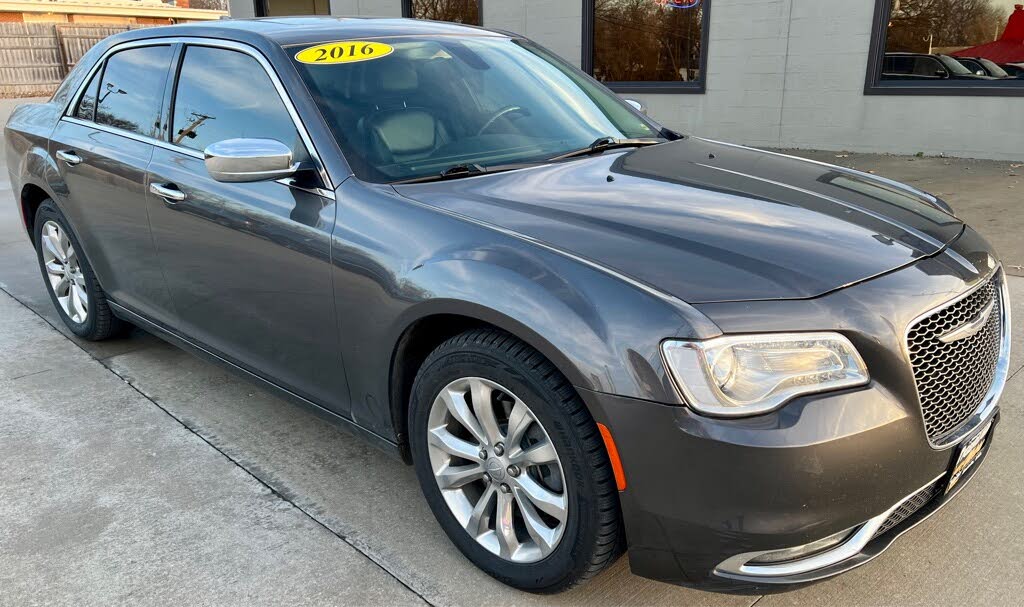 2016 Chrysler 300 C AWD