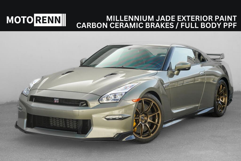 2024 Nissan GT-R T-Spec AWD