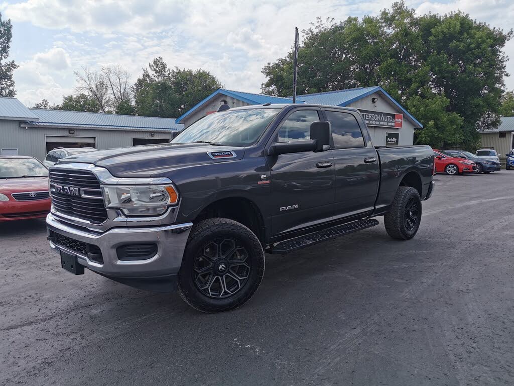 RAM 3500 Big Horn Crew Cab 4WD 2019