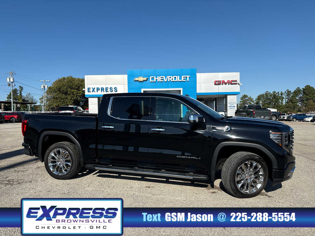 2022 GMC Sierra 1500 Denali Crew Cab 4WD