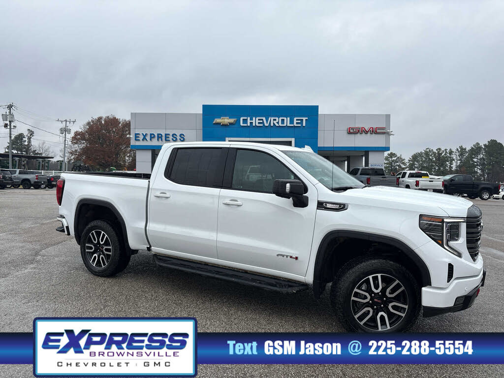 2024 GMC Sierra 1500 AT4 Crew Cab 4WD