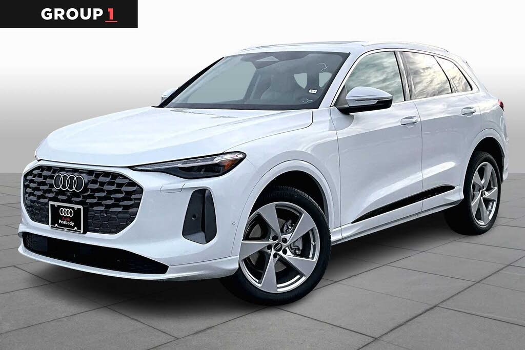 2025 Audi Q5 quattro Premium Plus 40 TFSI