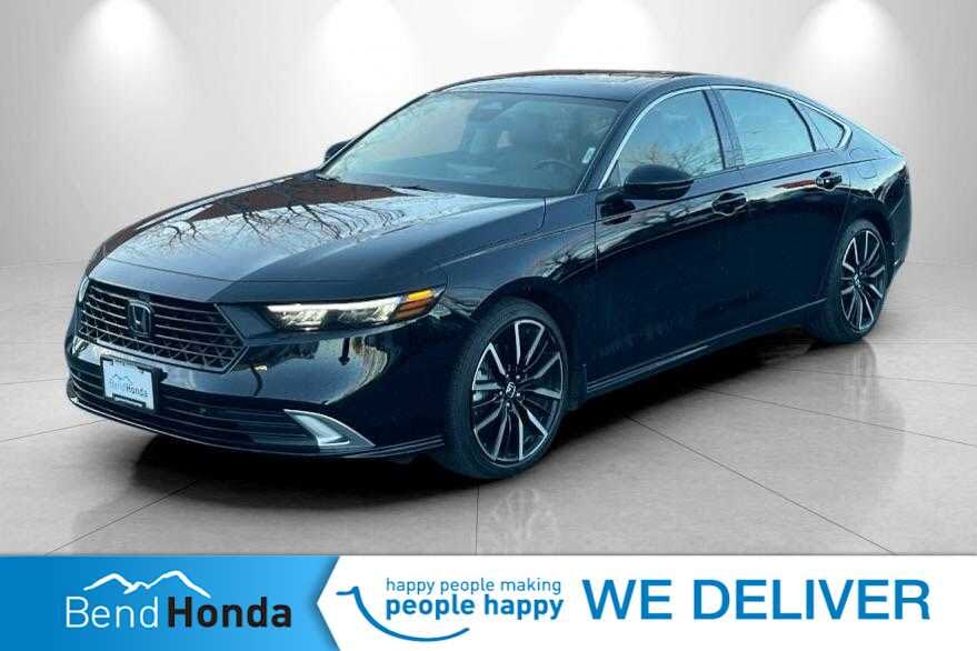 2025 Honda Accord Hybrid Touring FWD