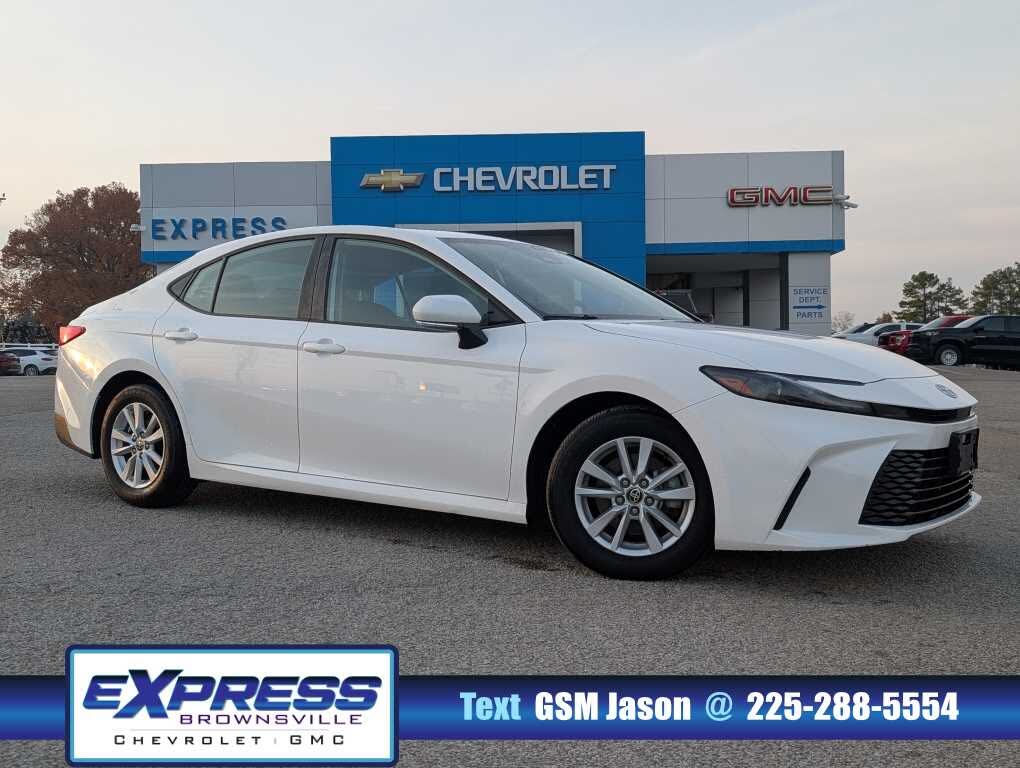 2025 Toyota Camry LE FWD