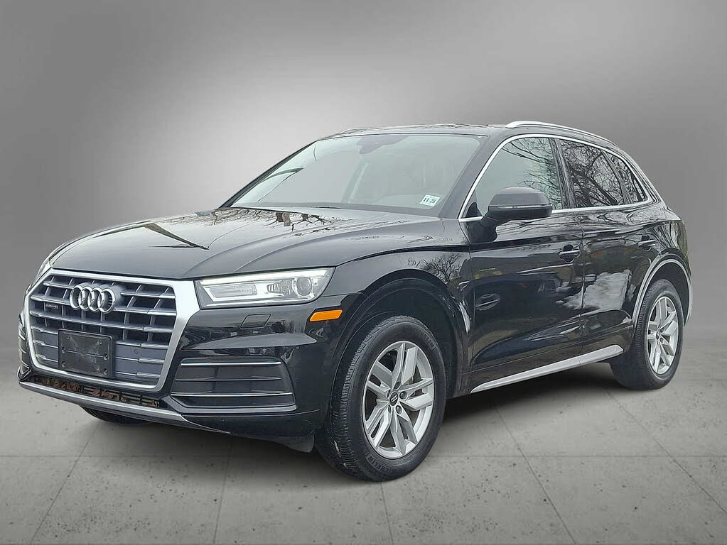 2020 Audi Q5 quattro Premium 45 TFSI