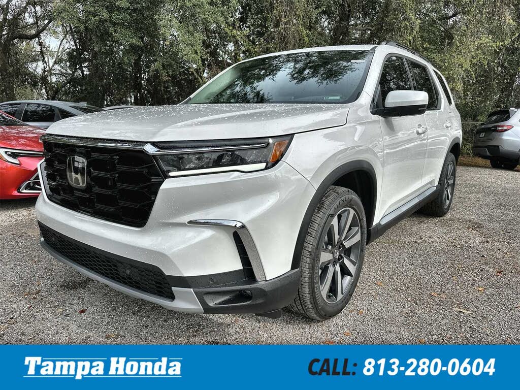 2025 Honda Pilot Touring AWD